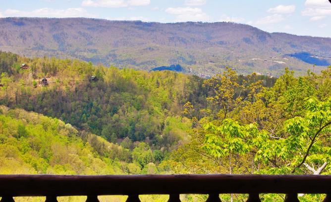 SKY HIGH Cabin Rental SKY HIGH Cabin Rental