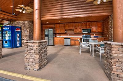 ARROWHEAD LODGE