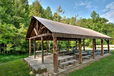 ARROWHEAD LODGE