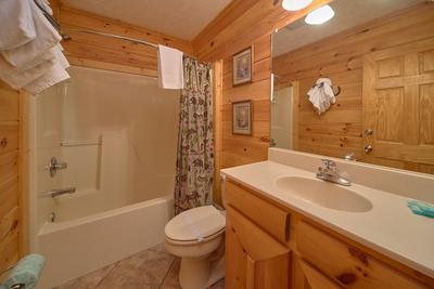 ARROWHEAD LODGE