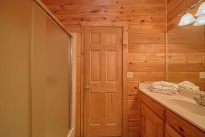 ARROWHEAD LODGE