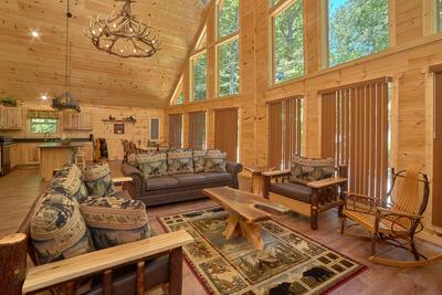 HEMLOCK HIDEAWAY LODGE