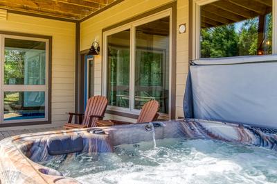 POOL AND PLAY GETAWAY POOL AND PLAY GETAWAY