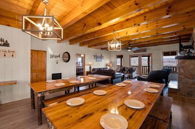 AWESOME VIEW LODGE