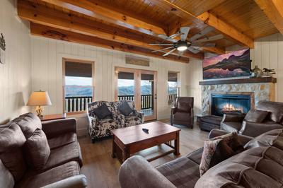 AWESOME VIEW LODGE
