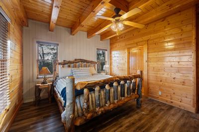 AWESOME VIEW LODGE