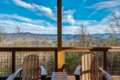 AWESOME VIEW LODGE