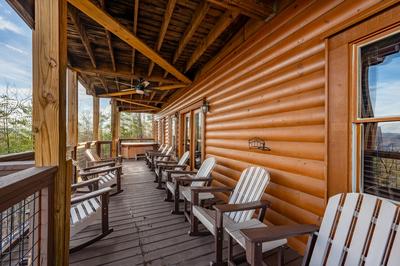 AWESOME VIEW LODGE