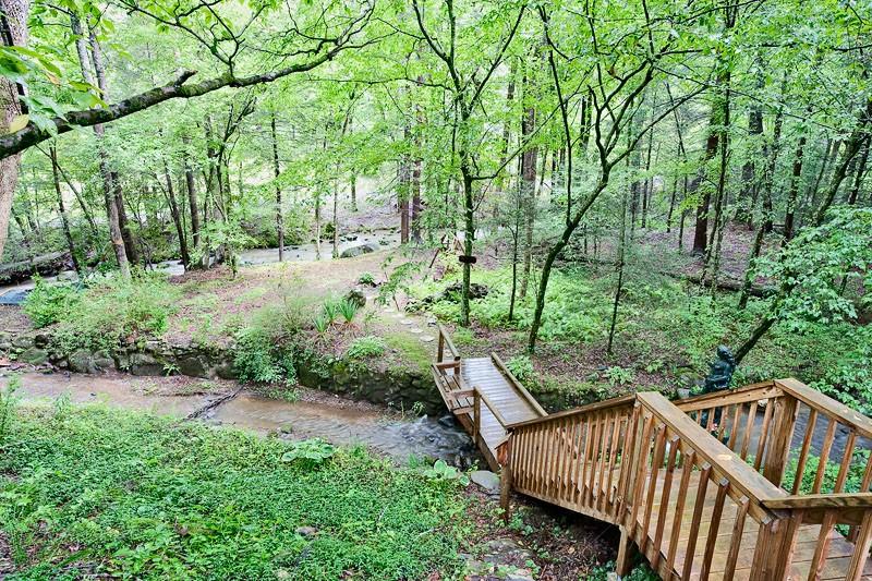 Stairs leading down the the streams of Leprechaun Island