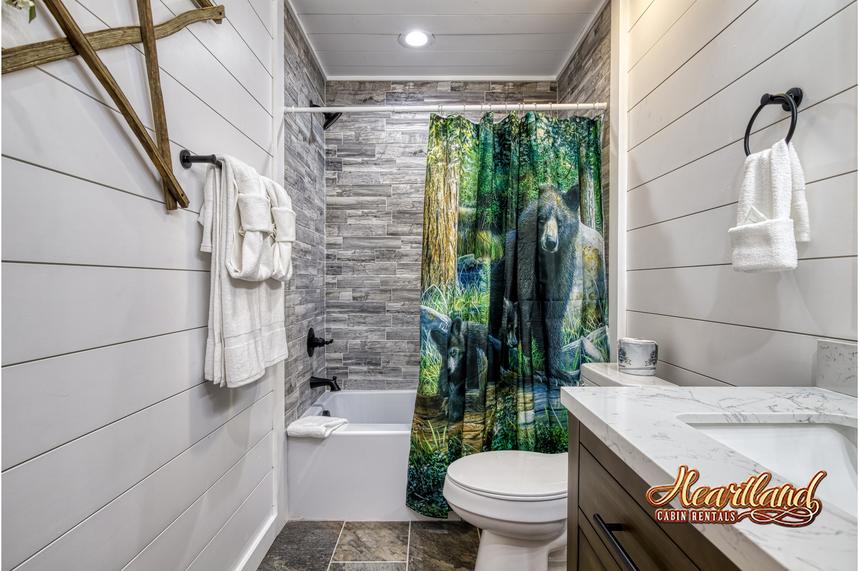 Lazy Creek Cottage