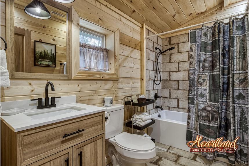 Lazy Creek Cottage