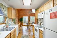 Full kitchen with appliances