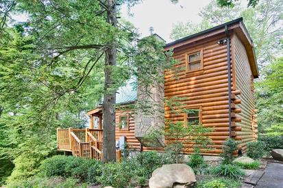 Sticks and Stones Pigeon Forge Cabin Rental 1 bedroom