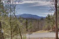 Cabin with a mountain view - 2 bedroom Gatlinburg Cabin rental from Heartland Cabin Renals