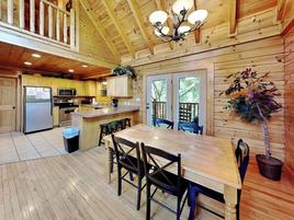 Kitchen/Dining at Topsy  in Pigeon Forge TN