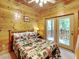 Main Level, Queen bedroom at Topsy  in Pigeon Forge TN