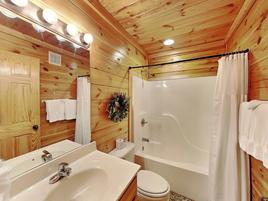 Full Bathroom on main level at Topsy  in Pigeon Forge TN
