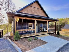 Taken at Hillside Hideaway in Pigeon Forge TN