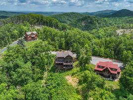 Taken at Gi-Pa’s Getaway in Pigeon Forge TN