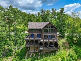 Taken at Gi-Pa’s Getaway in Pigeon Forge TN