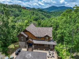 Taken at Gi-Pa’s Getaway in Pigeon Forge TN