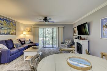 201 Devonshire 2 BR Golf View Port Royal 2 Bedroom Cabin Rental