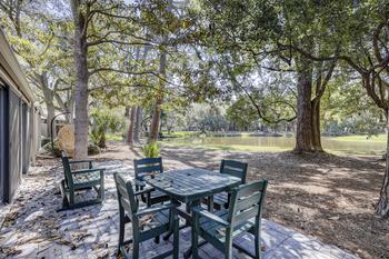 72 Fairway Villas 2 BR Sea Pines  2 Bedroom Cabin Rental