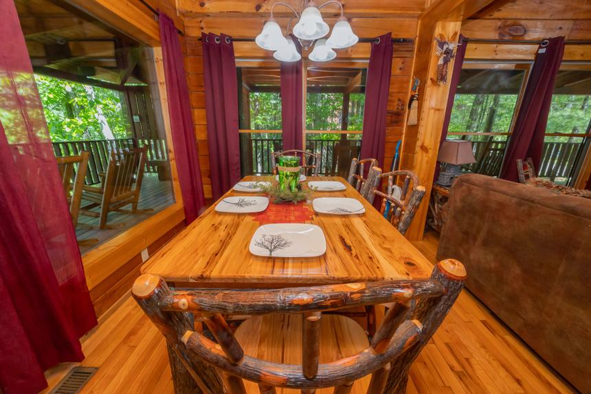 Balsam Mist Lodge