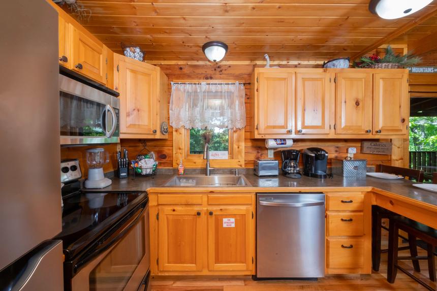 Balsam Mist Lodge