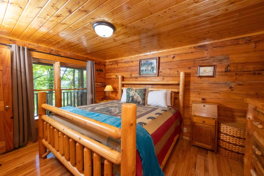Balsam Mist Lodge