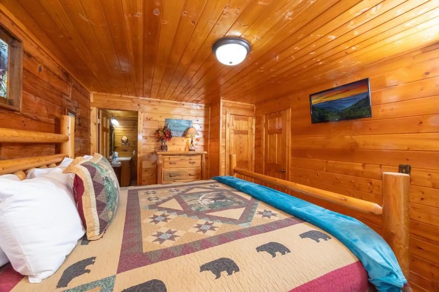 Balsam Mist Lodge