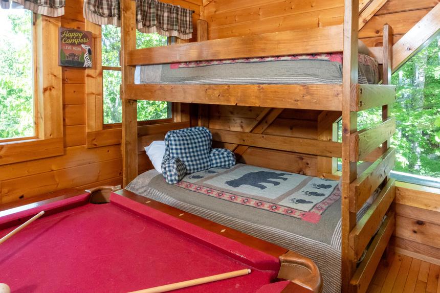 Balsam Mist Lodge