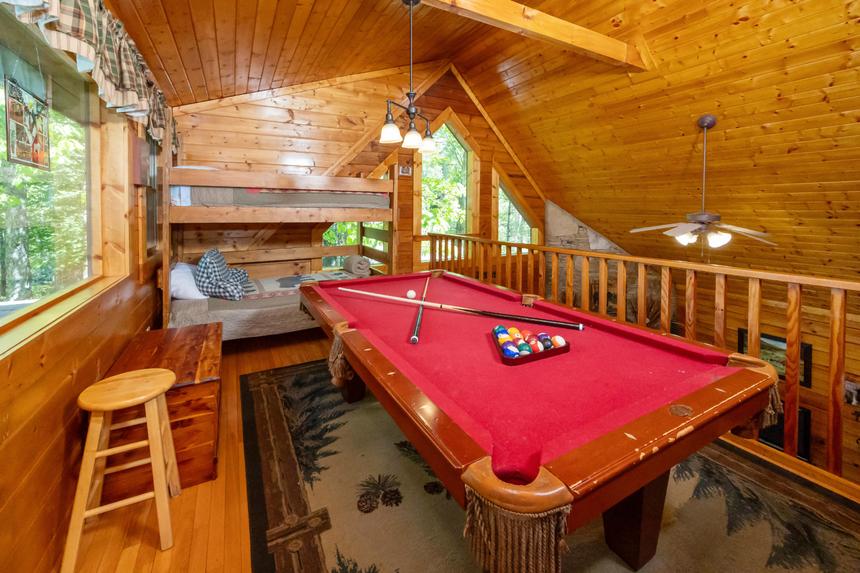 Balsam Mist Lodge
