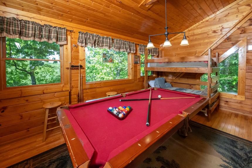 Balsam Mist Lodge