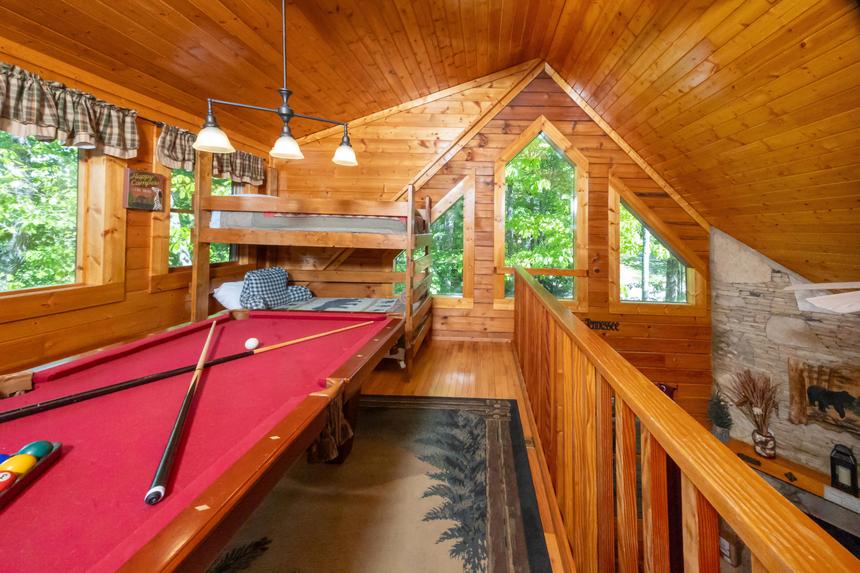 Balsam Mist Lodge