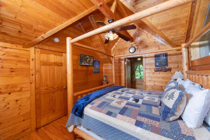 Balsam Mist Lodge