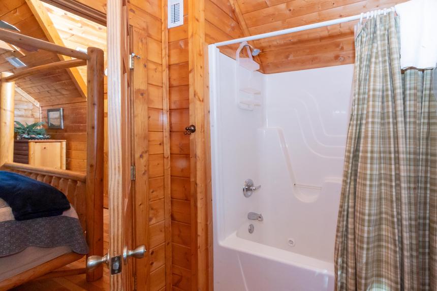 Balsam Mist Lodge