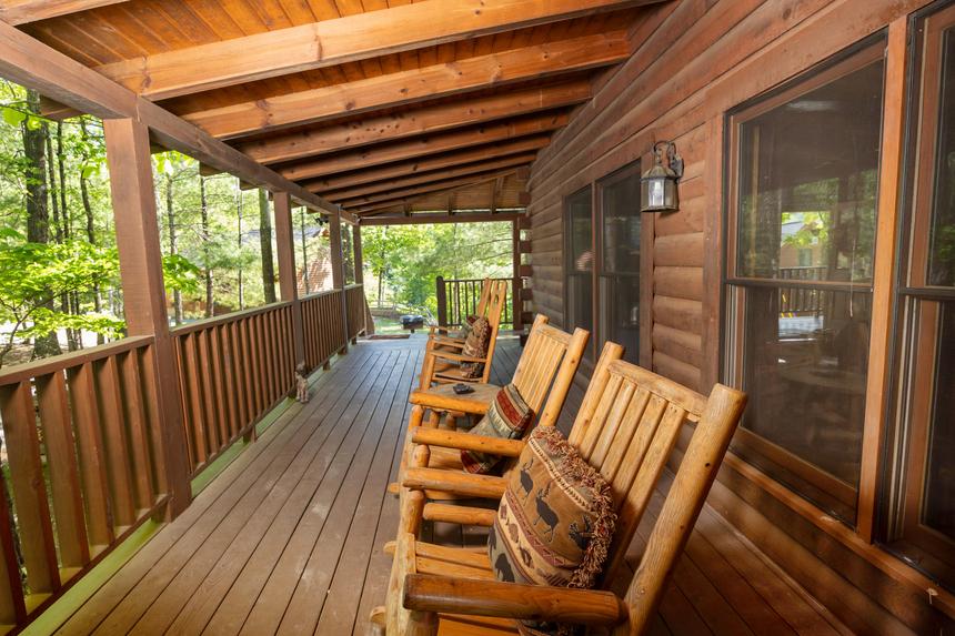 Balsam Mist Lodge