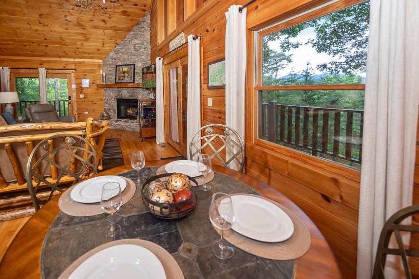 Horseshoe Hideaway