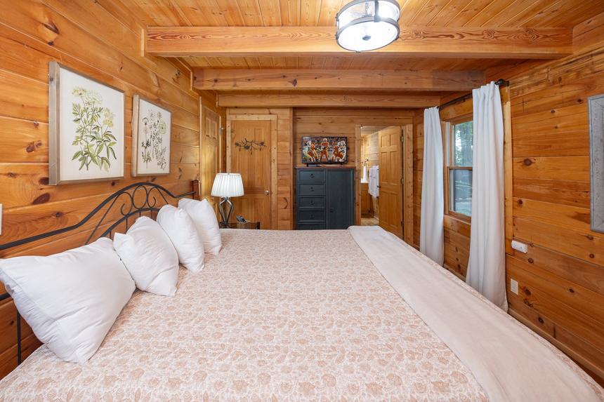 Horseshoe Hideaway