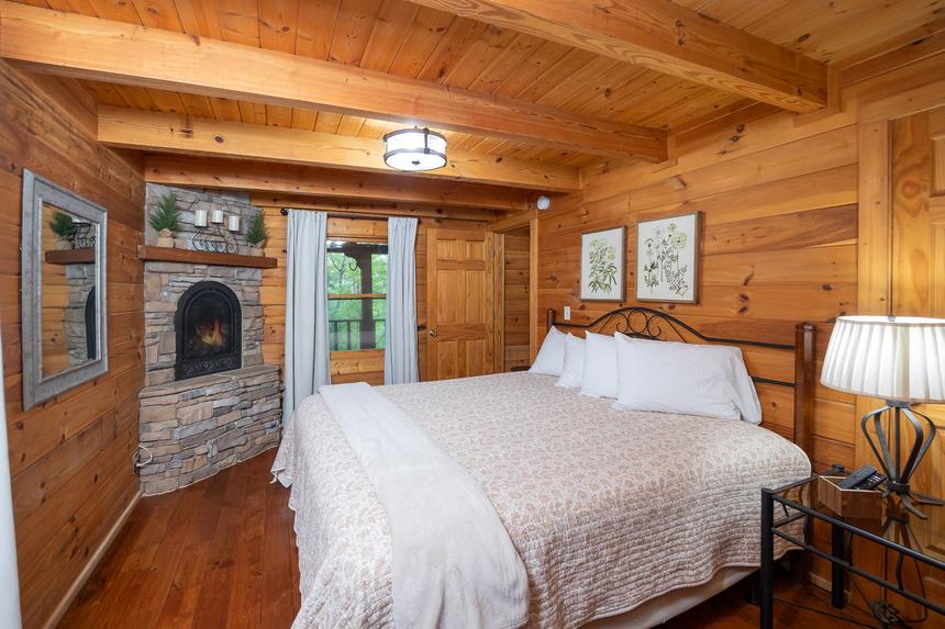 Horseshoe Hideaway