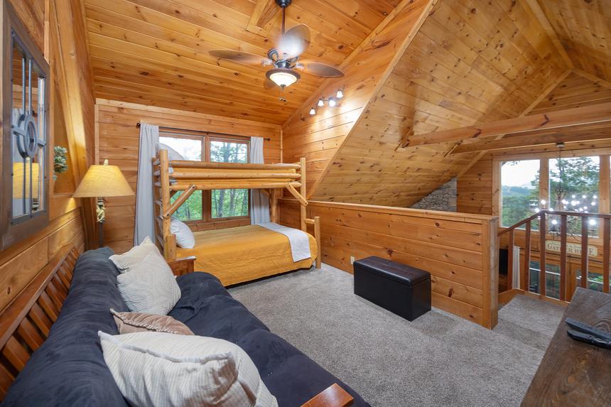 Horseshoe Hideaway