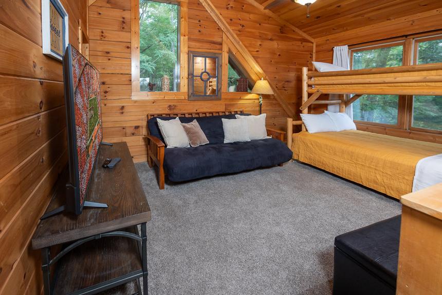 Horseshoe Hideaway