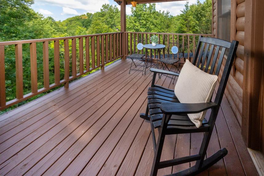 Sunset Lodge