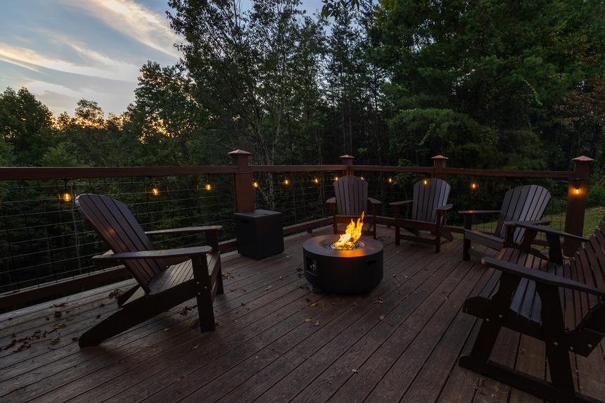 Sunset Lodge