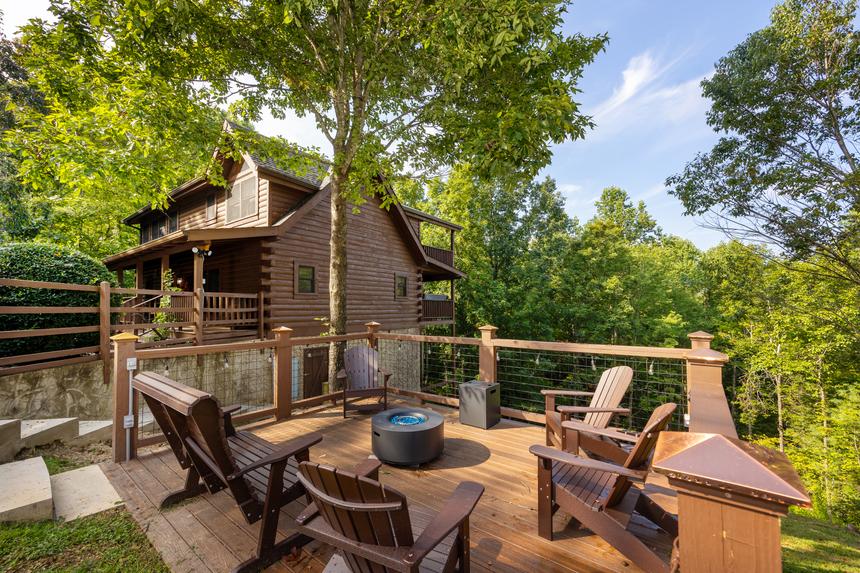 Sunset Lodge