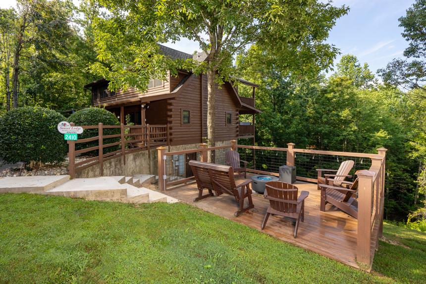 Sunset Lodge