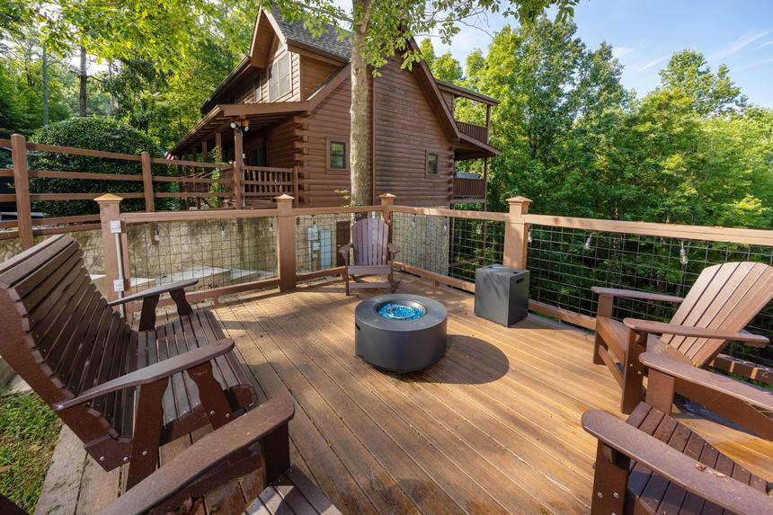 Sunset Lodge