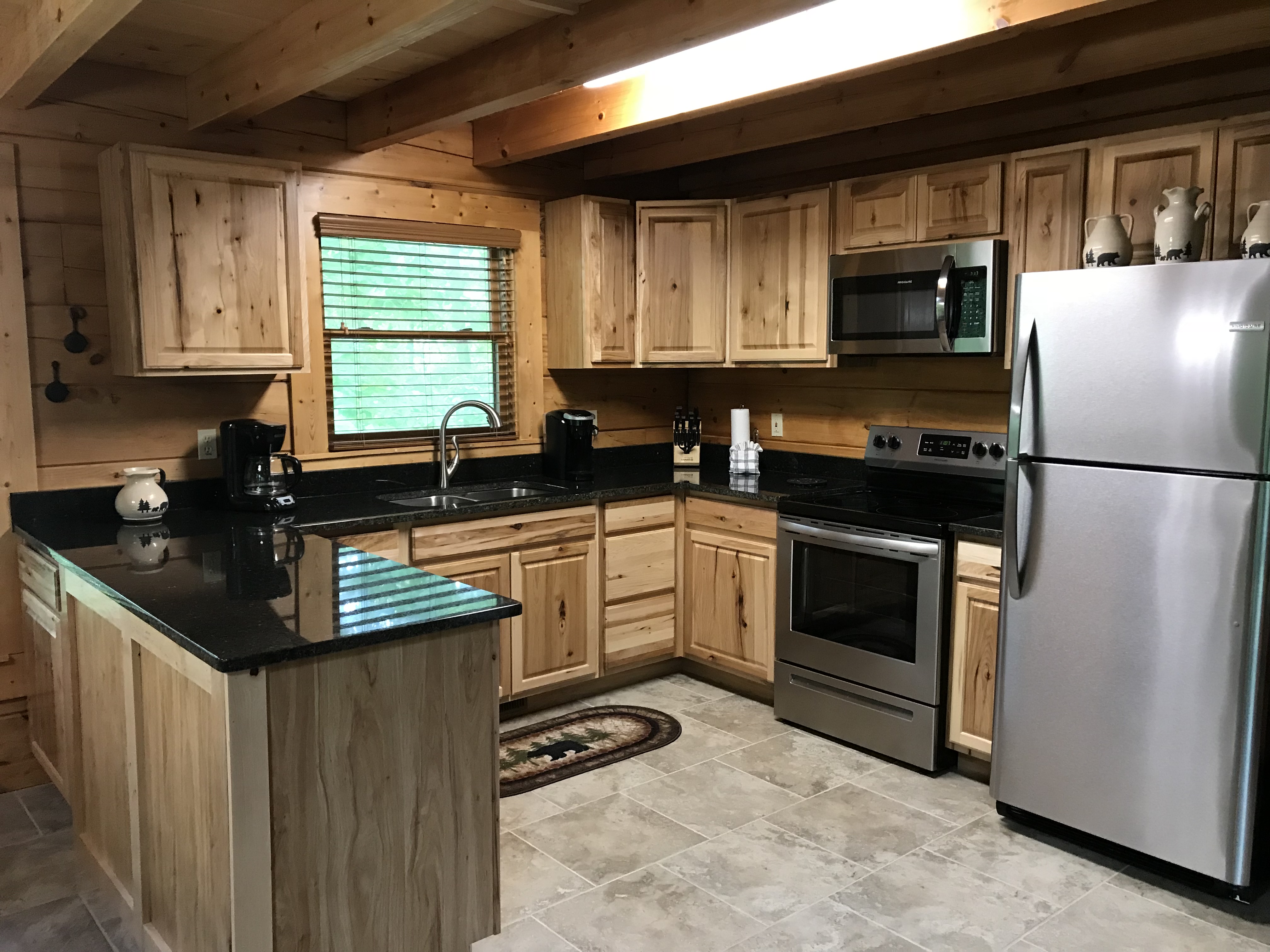 Timber Top Cabin 4 Maples Ridge Cabin Rentals