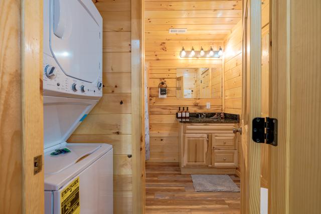 Taken at 282 Cozy Cub in Phase II TN Taken at 282 Cozy Cub in Phase II TN